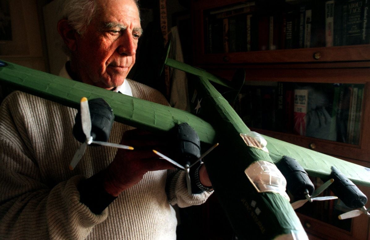 Largest collection of model airplanes
